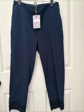 STELLA PARKER NAVY CROP PANTS/LACE BOTTOMS/NWT/Medium